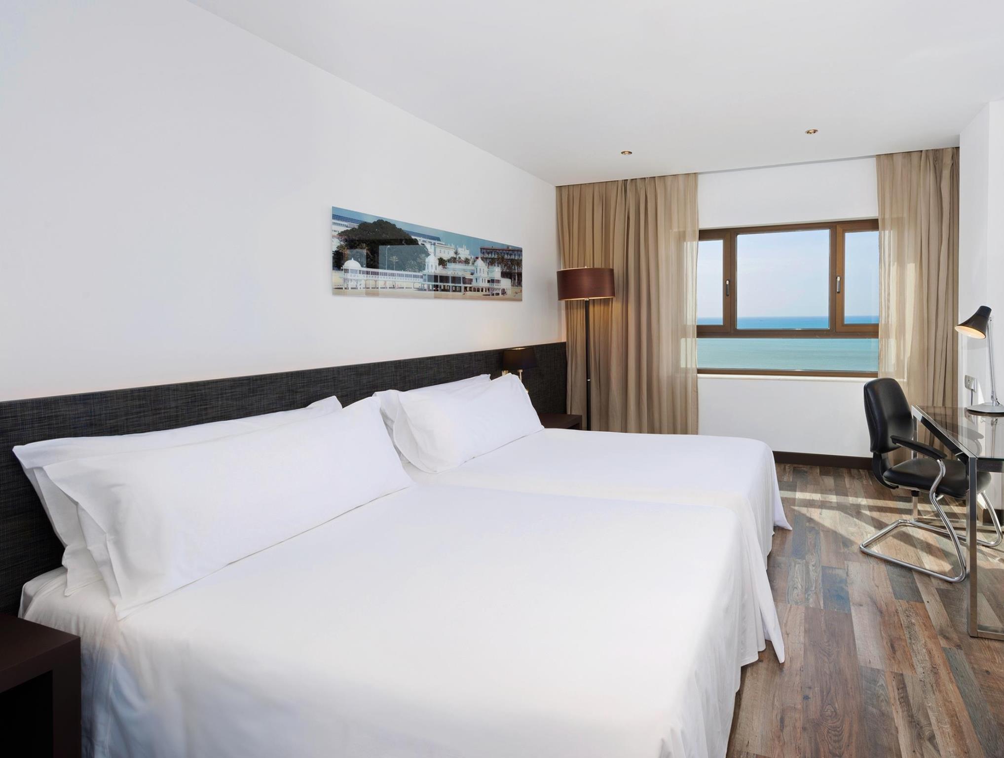 Hotel Cadiz Paseo Del Mar, Affiliated By Melia Exterior foto